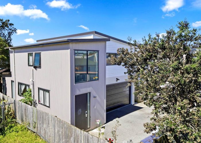  at 47D Bruce Mclaren Road, Henderson, Waitakere City, Auckland