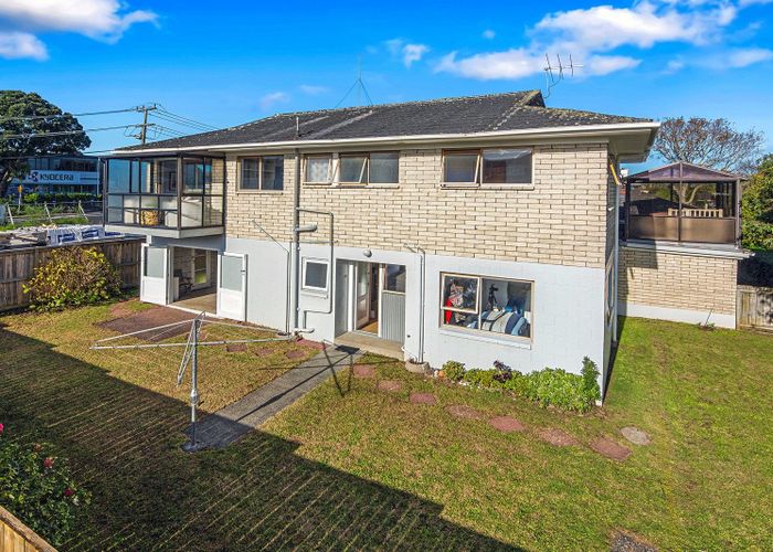  at 3/23 Byron Avenue, Takapuna, North Shore City, Auckland
