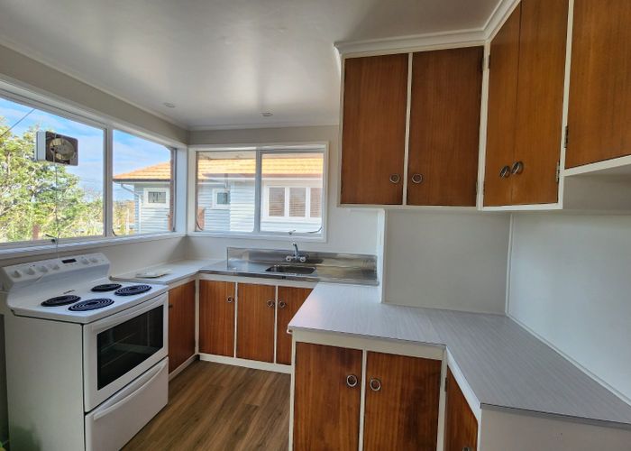  at 2/32 Trafalgar Street, Onehunga, Auckland City, Auckland