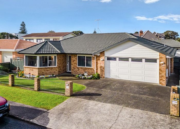 at 15 Alice Avenue, Orewa, Rodney, Auckland