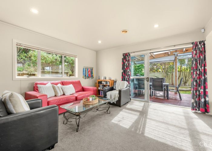  at 18 Arahiwi Grove, Tirohanga, Lower Hutt, Wellington