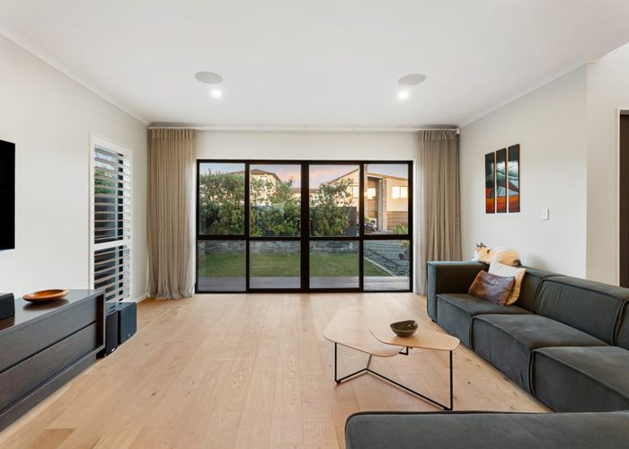  at 5 Headsail Drive, Long Bay, North Shore City, Auckland