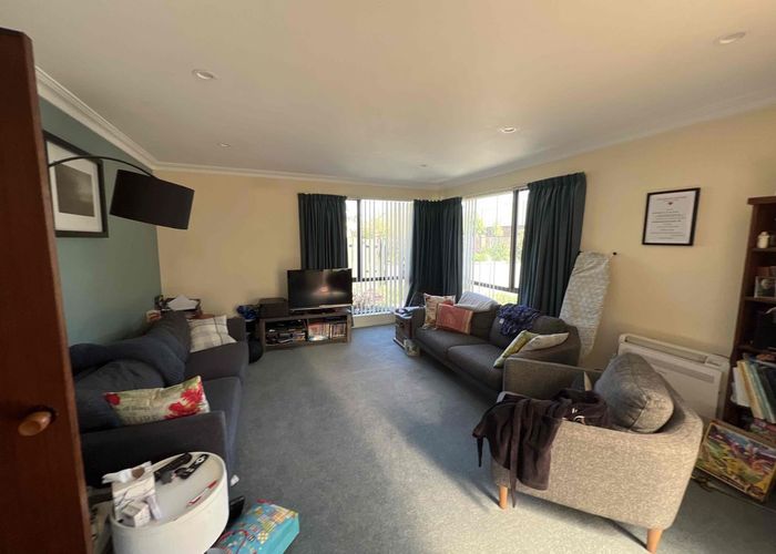  at 3 Elsom Lane, Avonhead, Christchurch City, Canterbury