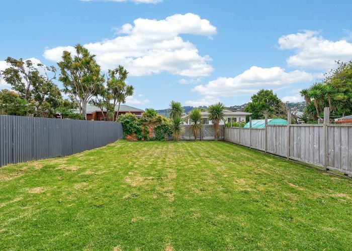  at 27 Richmond Street, Petone, Lower Hutt, Wellington