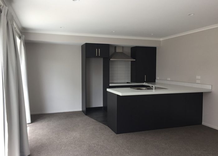  at 4/11 Jones Crescent, Melville, Hamilton, Waikato