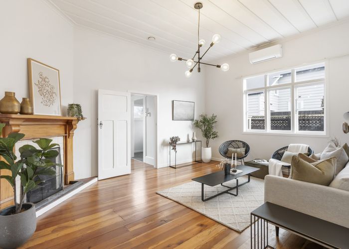  at 40 Oxton Road, Sandringham, Auckland