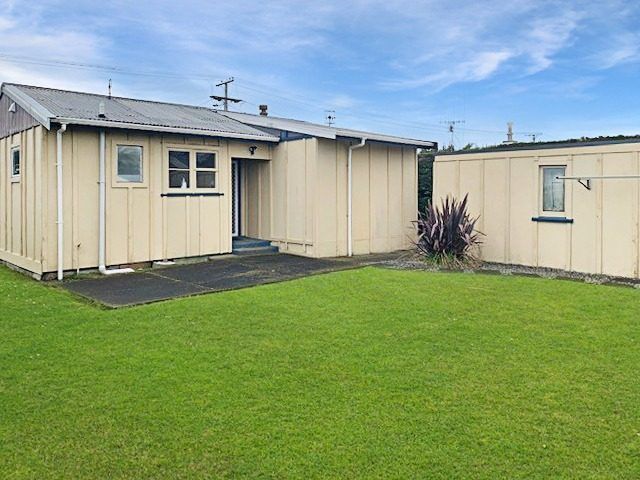  at 8A Edinburgh Terrace, Foxton Beach, Foxton