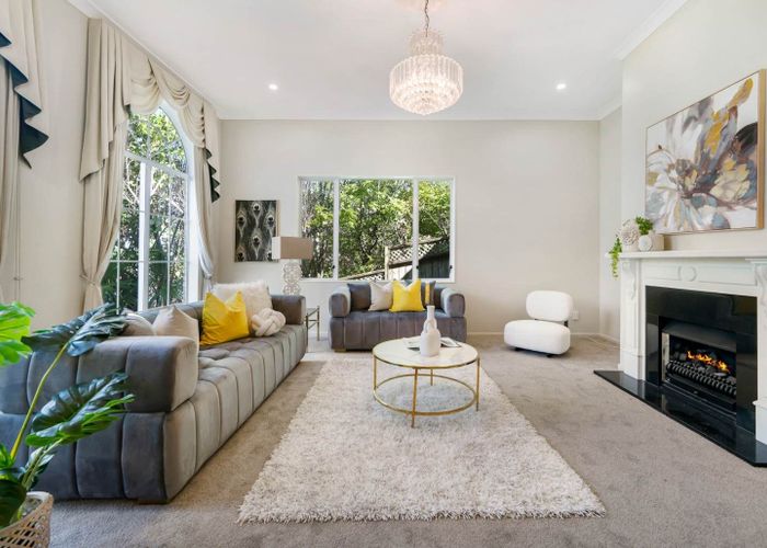  at 31 Cricklade Terrace, Windsor Park, Auckland