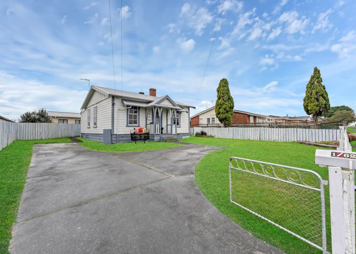  at 1/62 Old Wairoa Road, Papakura, Papakura, Auckland