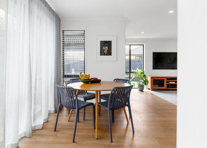  at 8 Parkside Drive, Huntington, Hamilton, Waikato