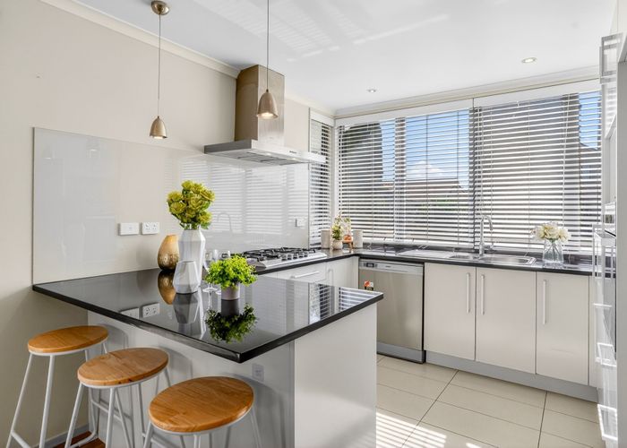  at 26 Tarapiroe Avenue, Takanini, Papakura, Auckland