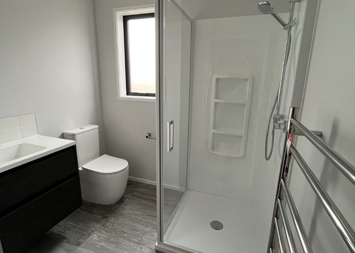  at 17 Foremast Place, Whitby, Porirua, Wellington