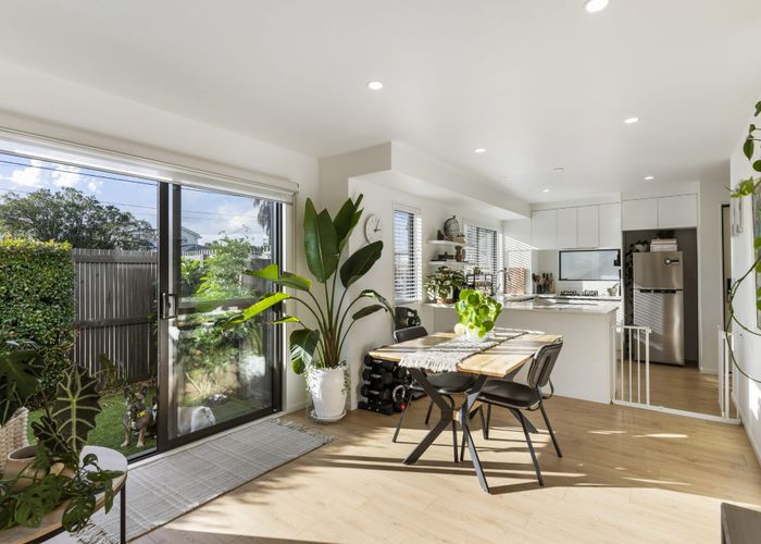  at 94A Mellons Bay Road, Mellons Bay, Auckland