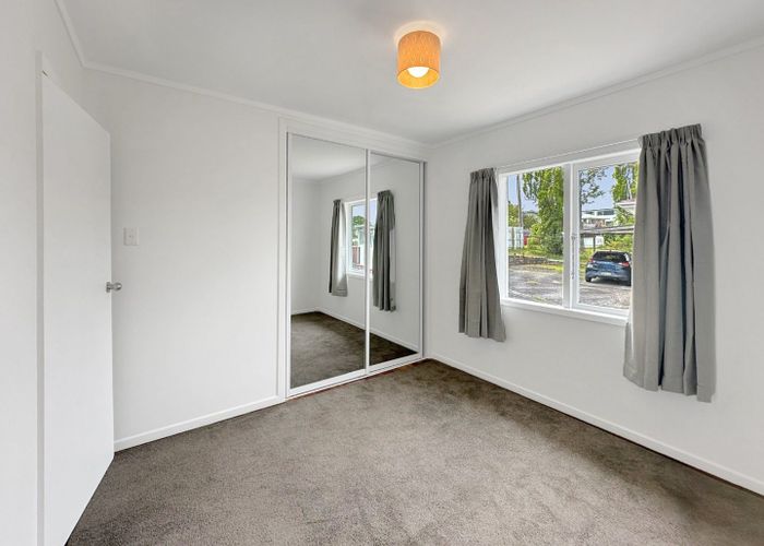  at 21 Drome View Place, Beach Haven, North Shore City, Auckland