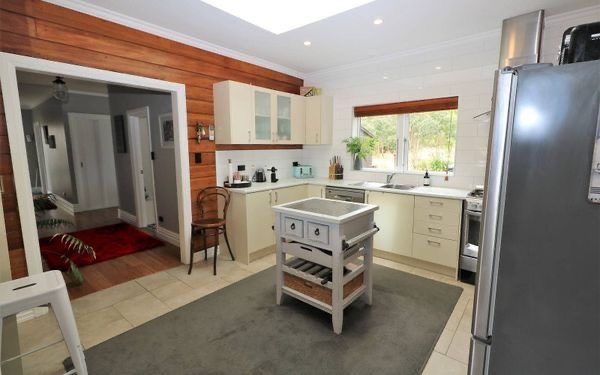 at 3330 State Highway 2, Clareville, Carterton
