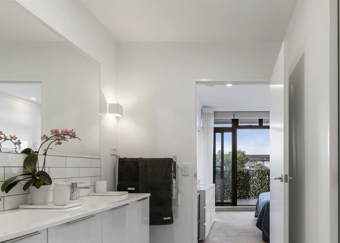  at 1B/38 James Cook Crescent, Remuera, Auckland City, Auckland