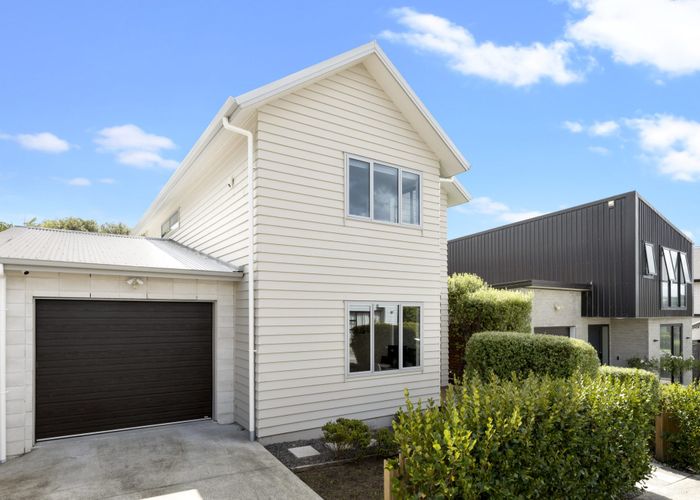  at 9 Tihema Lane, Westgate, Waitakere City, Auckland