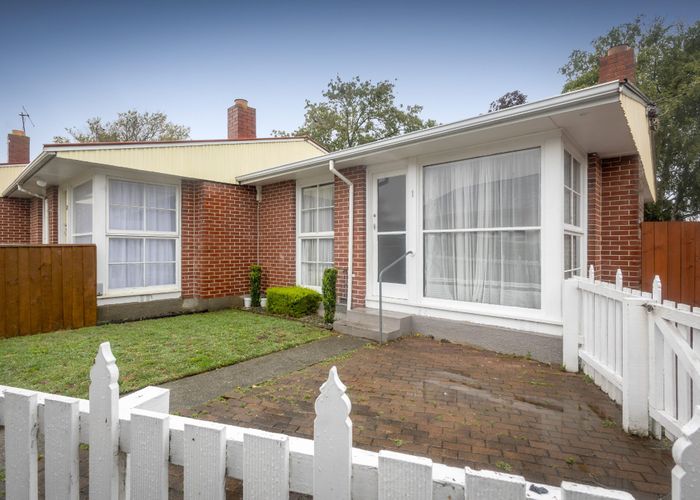  at 1/582 Barbadoes Street, St. Albans, Christchurch City, Canterbury