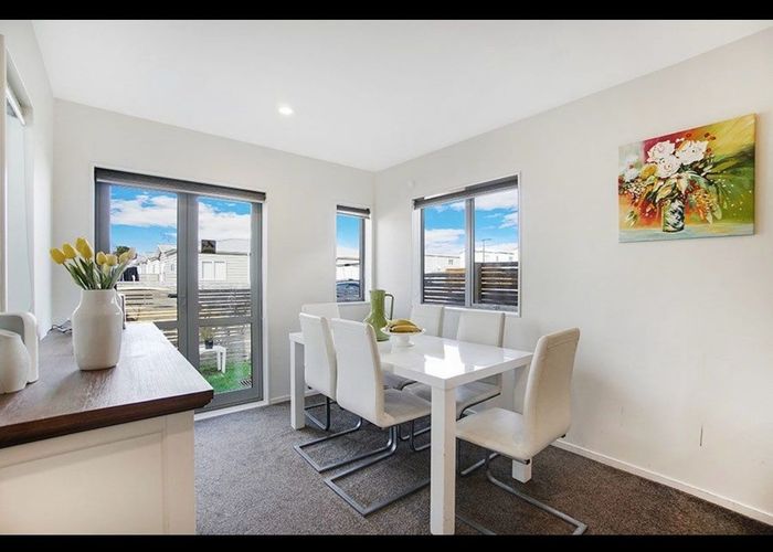  at 15 Divide Loop, Takanini, Papakura, Auckland