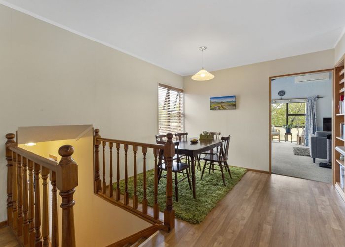  at 39 Glen Road, Raumati South, Paraparaumu