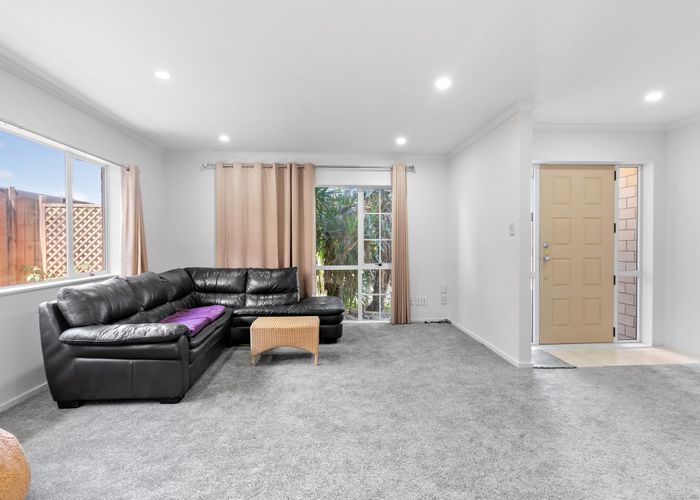  at 25 Speyside Crescent, Flat Bush, Manukau City, Auckland