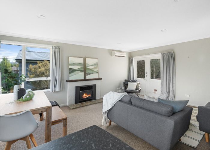  at 220 Belvedere Road, Carterton