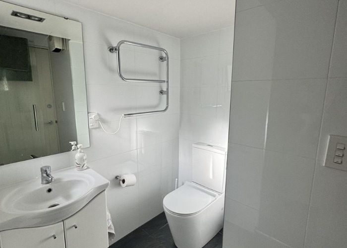  at 4 Exeter Street, Merivale, Christchurch City, Canterbury