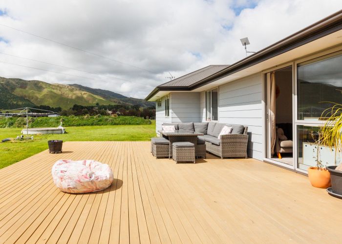  at 73 Williams Road, Tokomaru