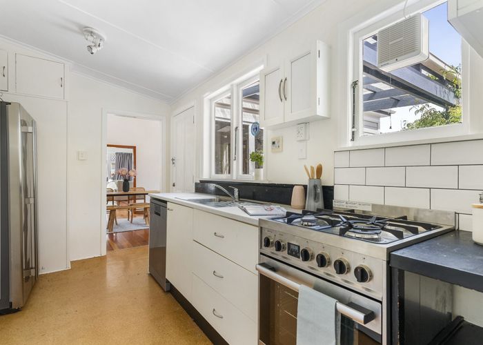  at 24 Herald Street, Berhampore, Wellington