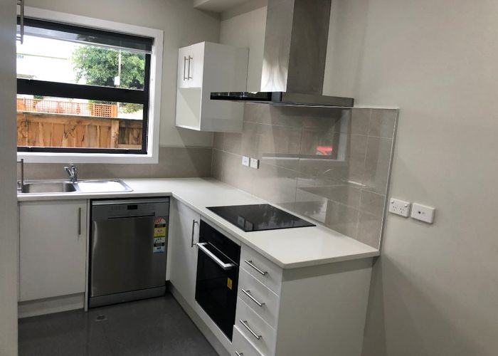  at 4/2 Rosalind Street, Deanwell, Hamilton, Waikato