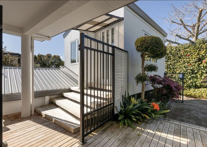  at 125 Welcome Bay Road, Welcome Bay, Tauranga, Bay Of Plenty