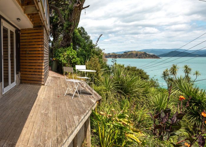  at 7 Neil Avenue, Orapiu, Waiheke Island, Auckland