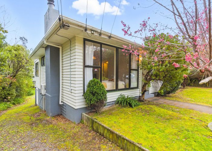  at 15 Leinster Avenue, Raumati South, Kapiti Coast, Wellington