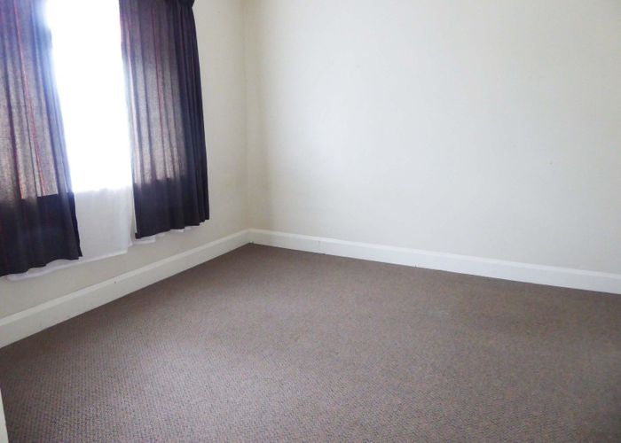  at 33 McGiffert Street, City Centre, Palmerston North, Manawatu / Whanganui
