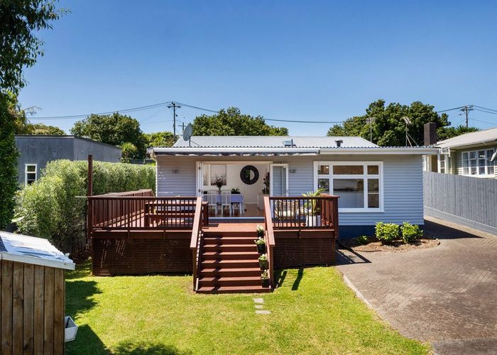  at 14 Leone Terrace, Mount Albert, Auckland City, Auckland