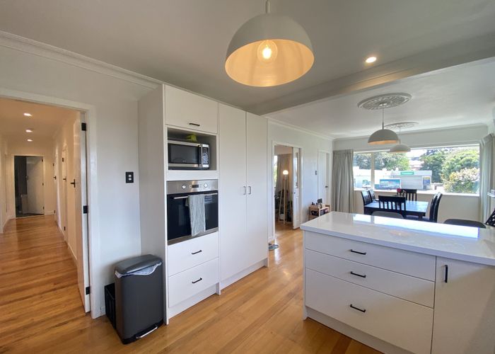  at 242 Ngatai Road, Otumoetai, Tauranga, Bay Of Plenty