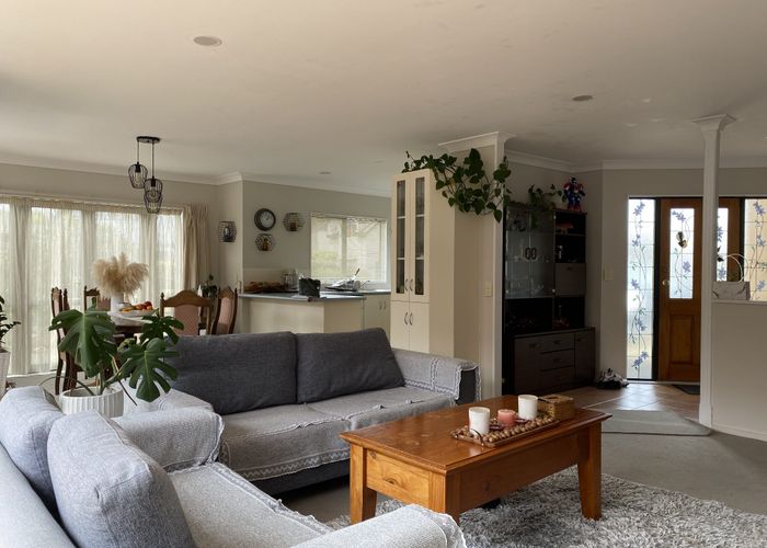  at 11 Pat O'Connor Place, Manurewa, Manukau City, Auckland