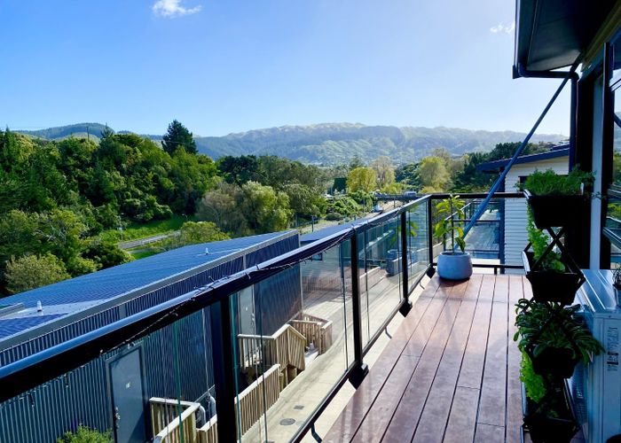  at 10 Ara Patukawenga, Tawa, Wellington, Wellington