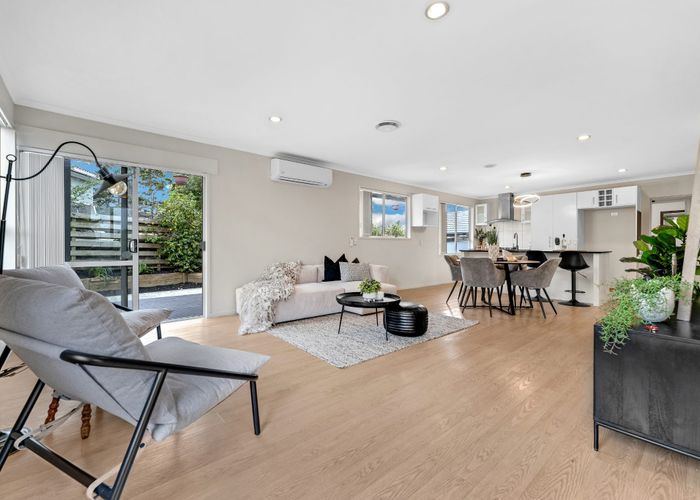  at 22 Marvon Downs Avenue, Pakuranga Heights, Manukau City, Auckland