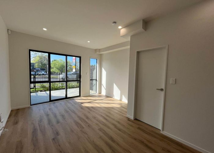  at 3-86 Elliot Street, Papakura, Papakura, Auckland