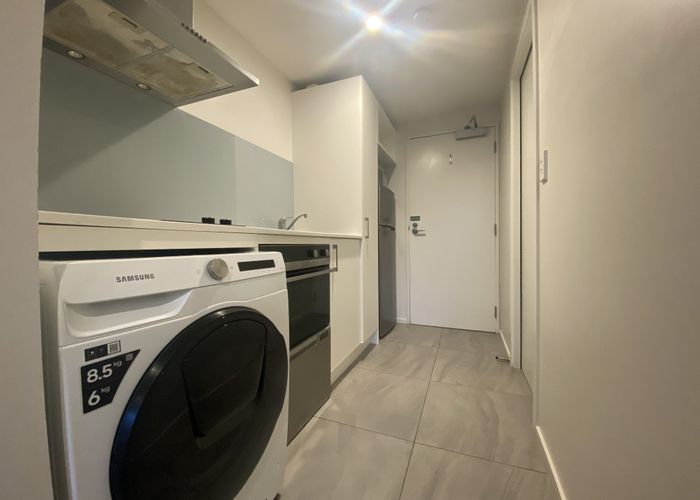  at 2b/70 Waltham Road, Waltham, Christchurch City, Canterbury