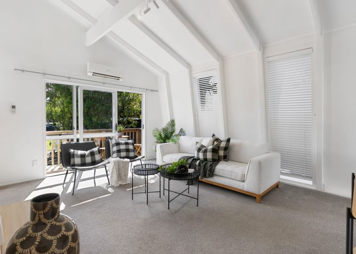  at 8 Dakota Avenue, Beach Haven, North Shore City, Auckland