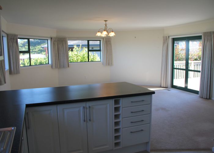  at 46 Arahiwi Grove, Tirohanga, Lower Hutt