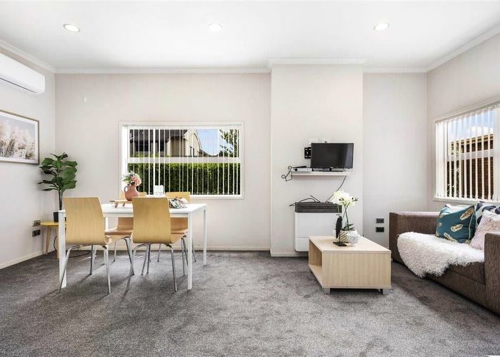  at 27/46 Peachgrove Road, Hamilton East, Hamilton