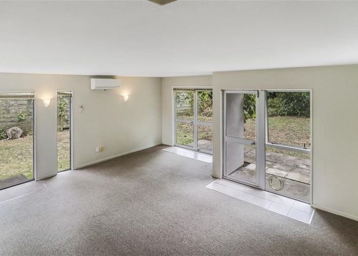  at 2/8 Eaglehurst Road, Ellerslie, Auckland City, Auckland