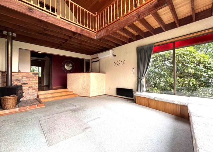  at 41 Gracechurch Drive, Flat Bush, Manukau City, Auckland