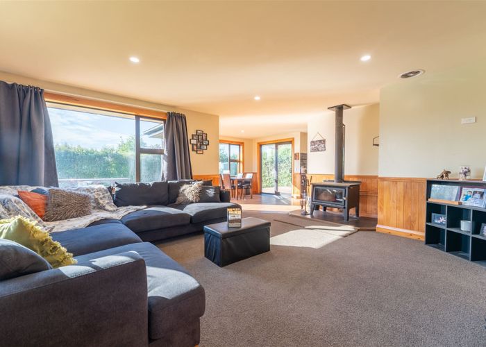  at 18 Mclean Street, Glenavy, Waimate