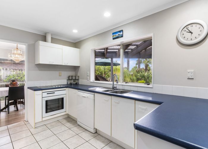  at 9 Corfield Way, Burswood, Auckland