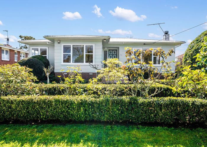  at 16 Matangi Road, Mount Wellington, Auckland