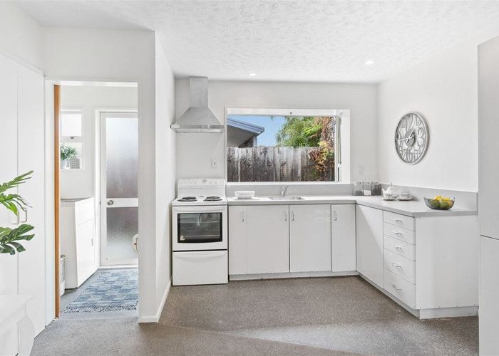  at 3/33 Wrights Road, Addington, Christchurch City, Canterbury